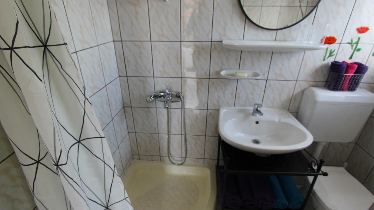 Apartment Palazzo Sare Vrbnik  Extérieur photo